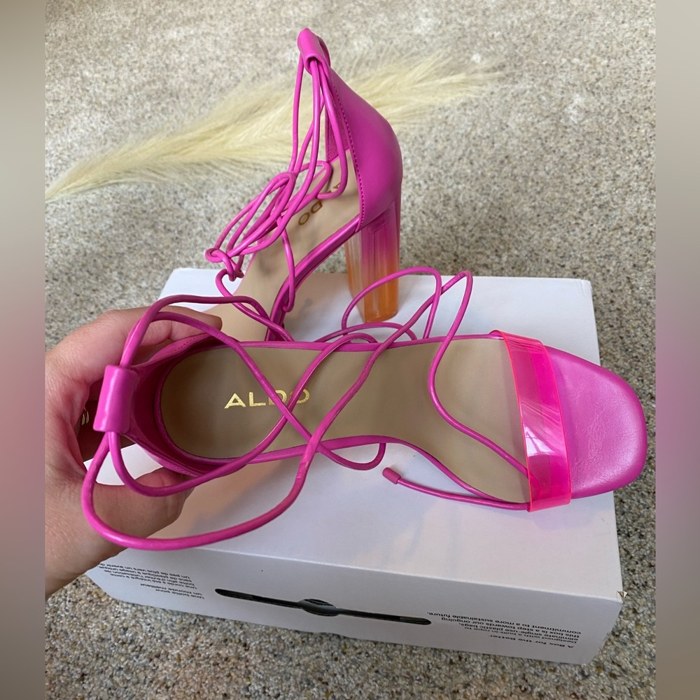 ALDO Onardonia strappy heeled sandal in hot pink, NEVER WORN!